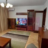 Inchiriere apartament cu 3 camere in zona Decebal-adiacent